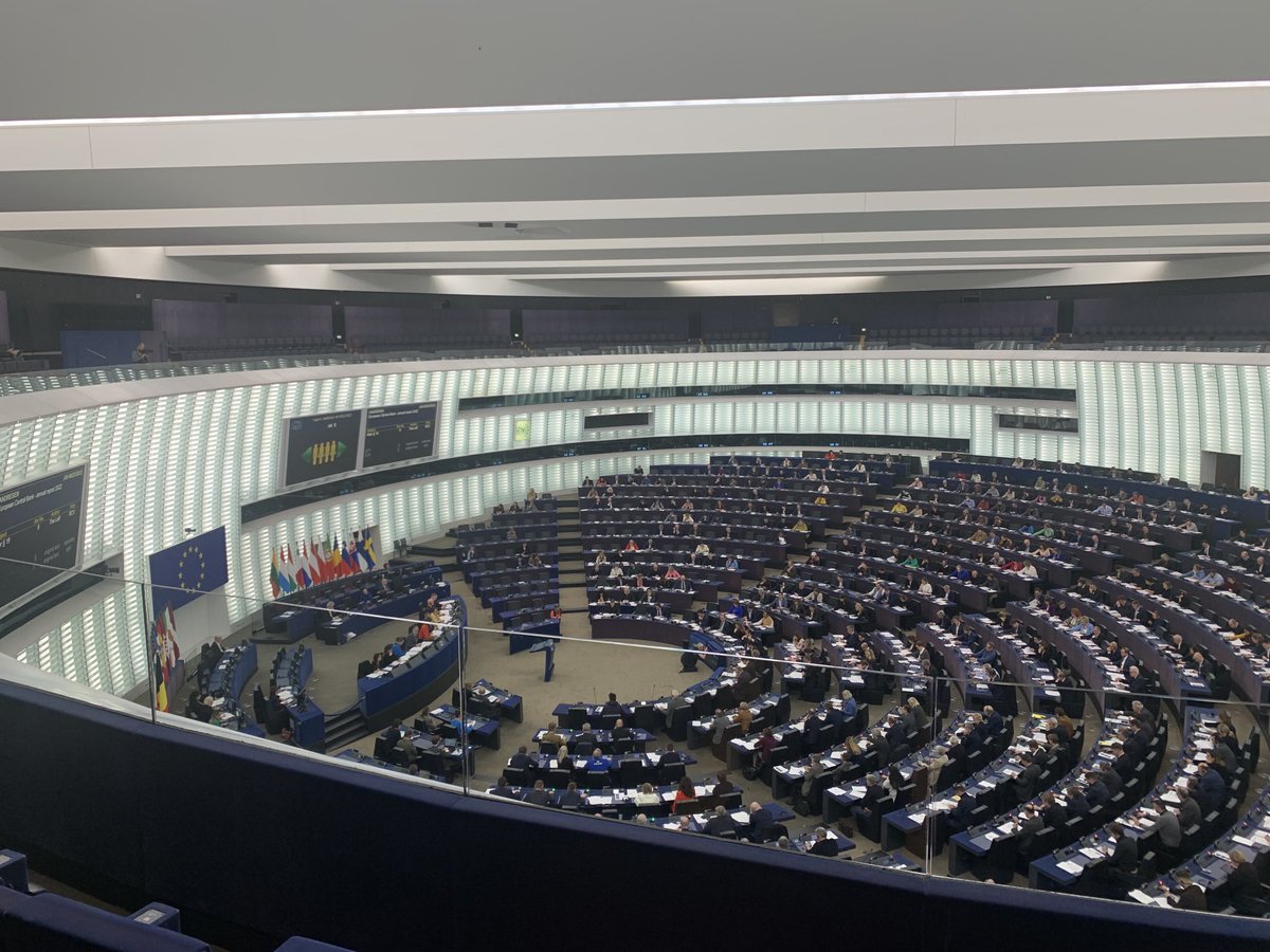 Congratulations to Karima Delli and the European Parliament for such a broad support for an ambitious EU cycling strategy #safecycling #greendealindustrialplan