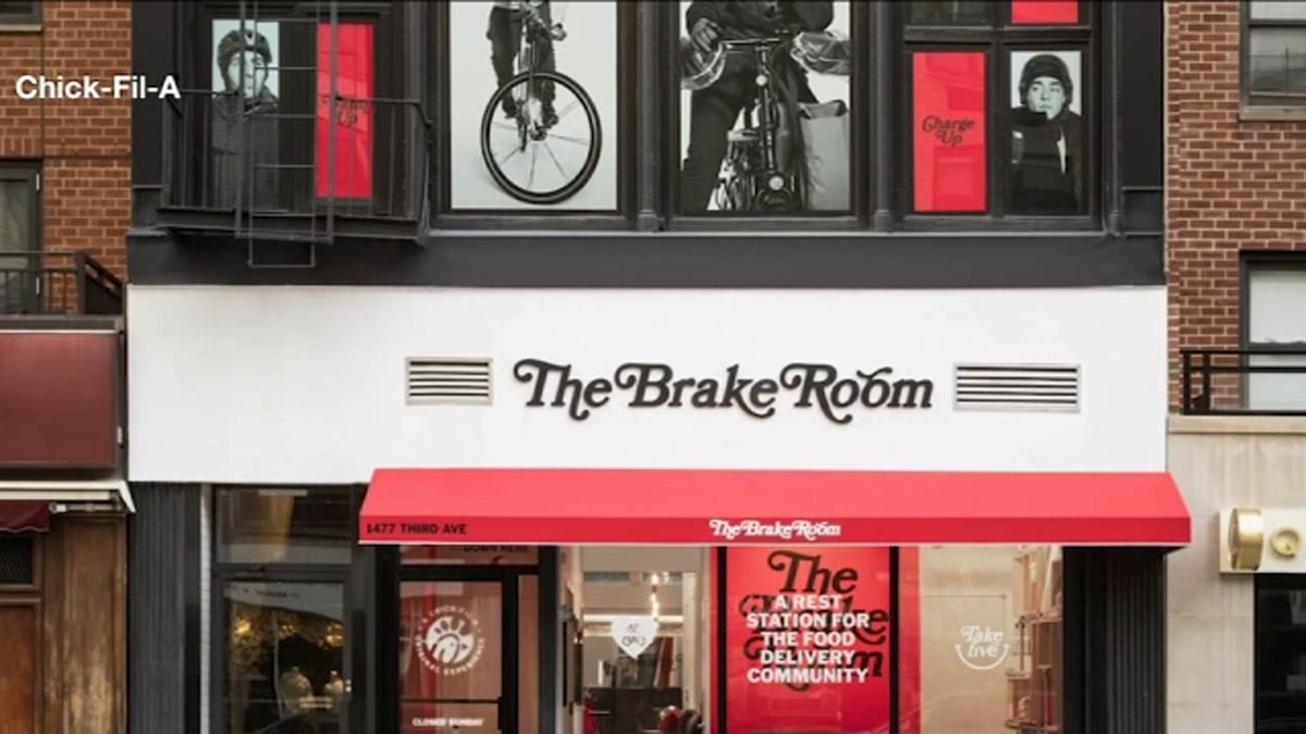 Eyewitness News tweet media