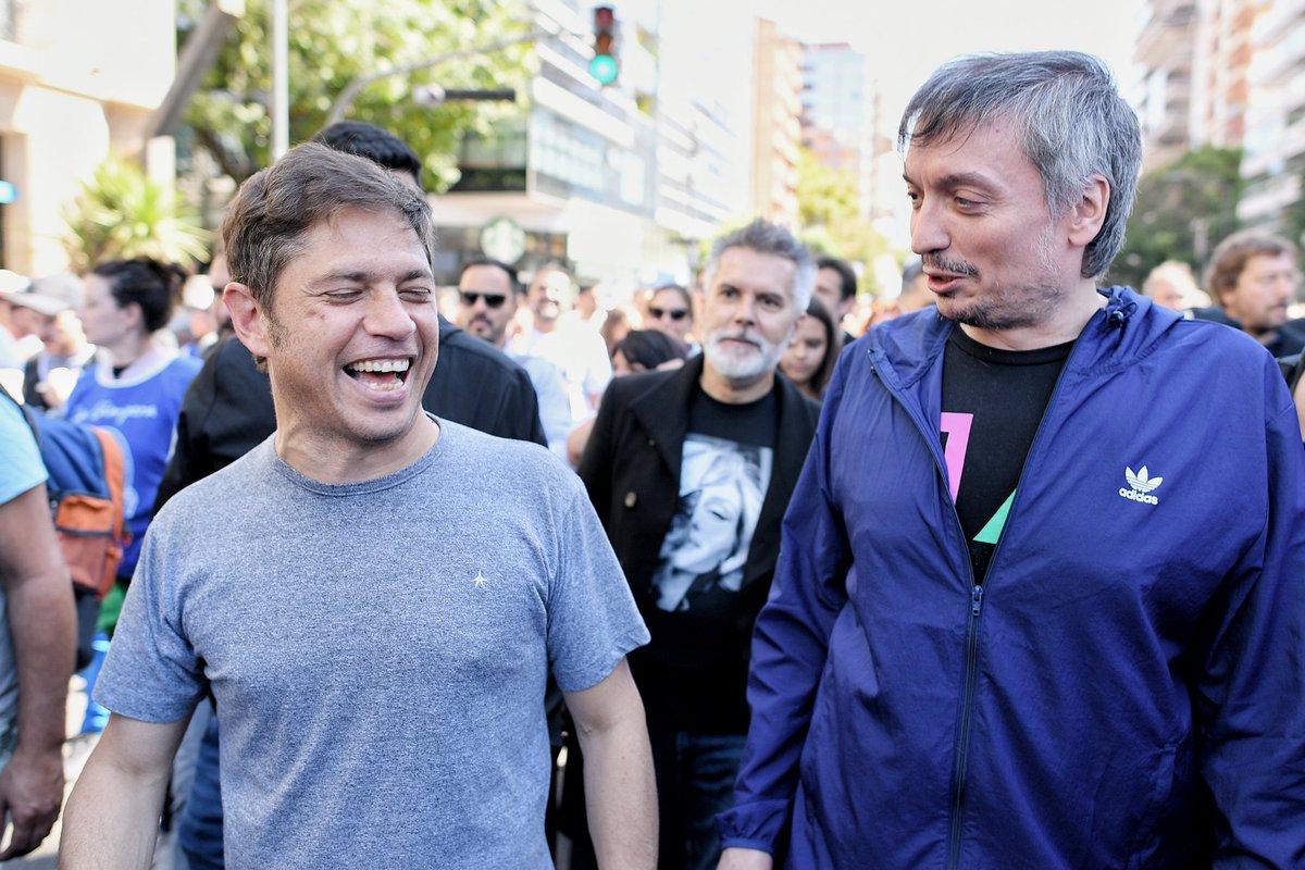 ¡Feliz cumpleaños, compañero!

Sigamos trabajando para mejorar la vida de nuestro pueblo y transformar la realidad de la provincia.

#MáximoCumple