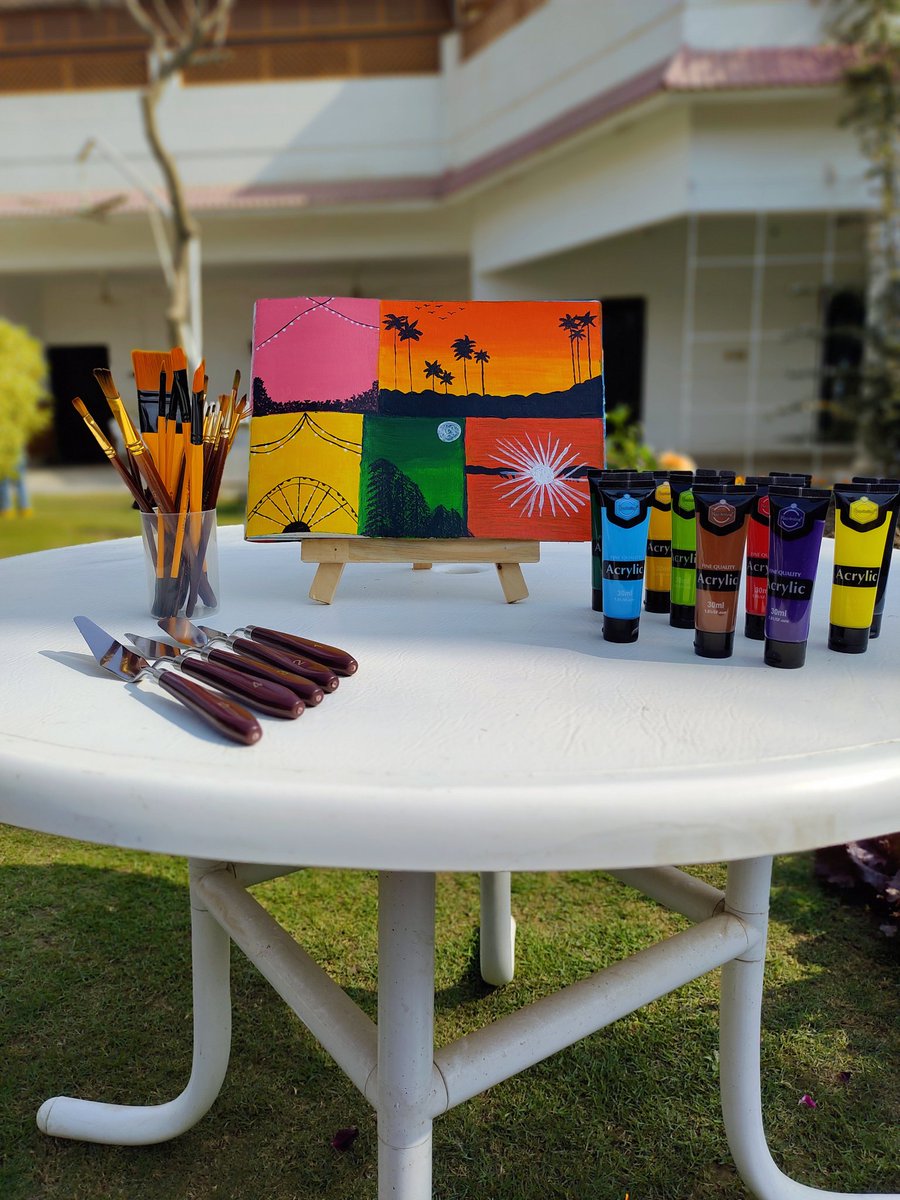 tangled_weirdo's tweet photo. Rate my painting. https://t.co/g8hF9grefa