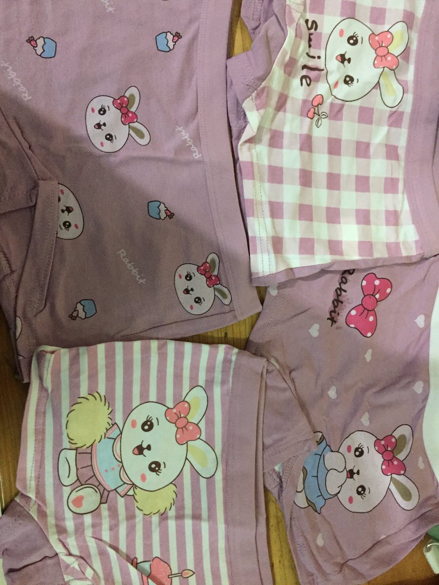 gfthv_________'s tweet image. msihhh gamauu diorderr buat celana dalam boxer anak laki dan perempuannya???!! ih sumpah bgus banget kan? yuuuukkk bruann di checkouttt #celanaboxer #hargagrosir