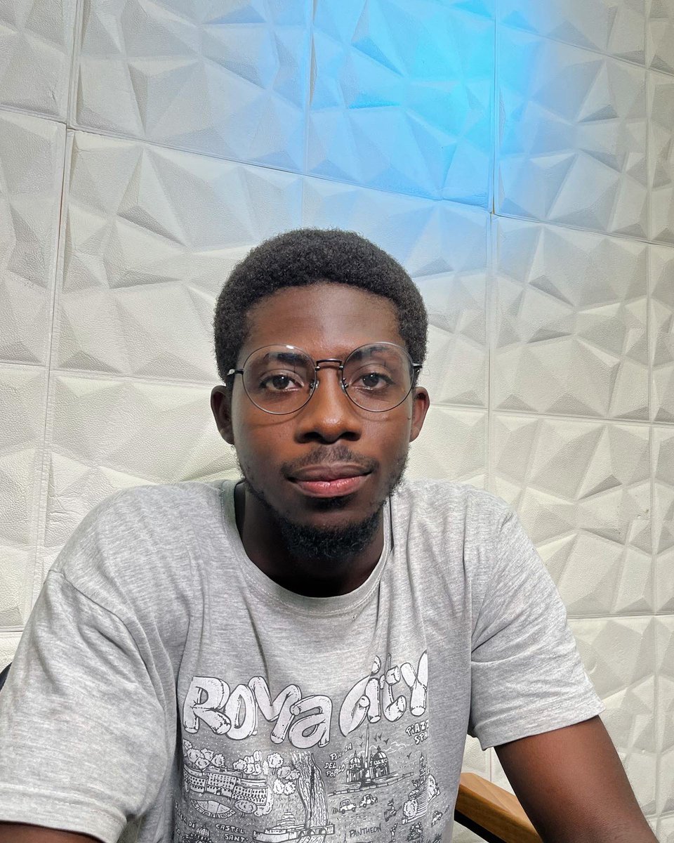 thewavestore_'s tweet photo. We get asked quite often when we will restock our wire frames  
Finally your prayers are answered.  

Check out our Andrew wire frames  Price: ¢130 
Color: black 

 WhatsApp us on 0592285207 https://t.co/a1HlbIJiWV