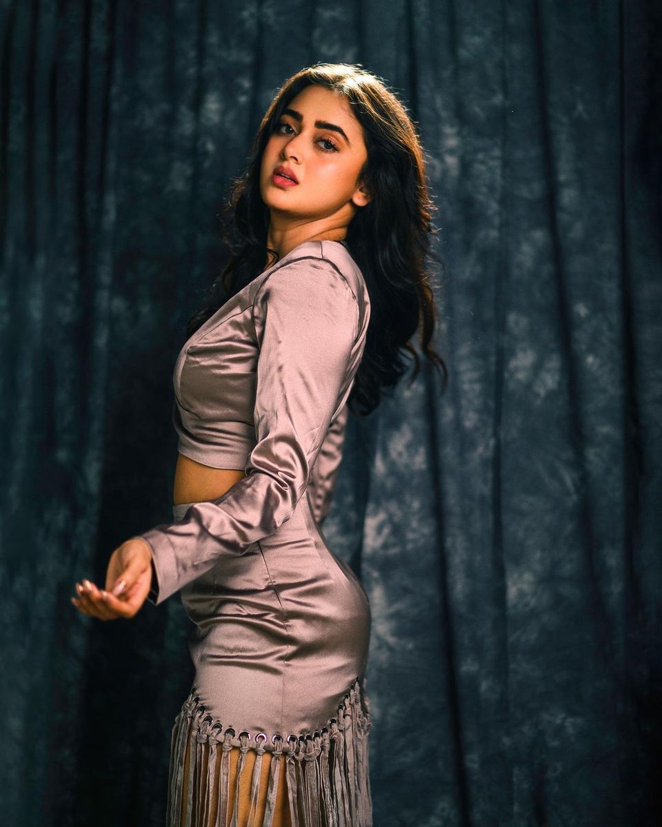 Vishusoni02's tweet photo. Who Will be Face Of the YEAR?

Like - #PriyankaChaharChoudharyᅠ 
RT - #TejasswiPrakash 

#PriyankaChoudhary #PriyankaChaharChaudhary𓃵 #PriyankaPaltan #Priyanka #PriyAnkit #PriyAnkit𓃵 #PriyAnkitForever #PriyAnkitWarriors #tejatroops #TejasswiPrakash𓃵 #TeJran #TejranFam https://t.co/PL3oiGFzhb