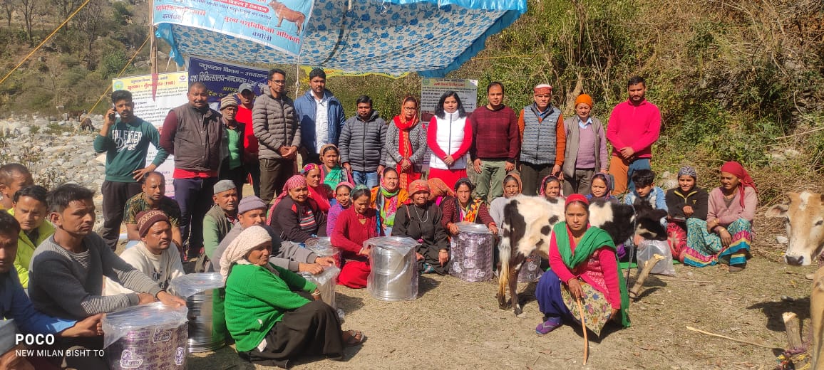 Dhimankav's tweet photo. Extension activity is the crux to sustain any innovation.
One step towards it.
Animal Exhibition: Interior village of Ghat ,Chamoli https://t.co/K0mEQk9M1I