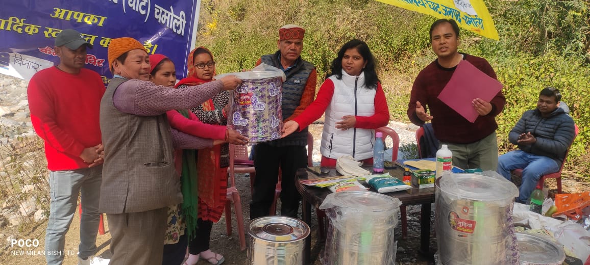 Dhimankav's tweet photo. Extension activity is the crux to sustain any innovation.
One step towards it.
Animal Exhibition: Interior village of Ghat ,Chamoli https://t.co/K0mEQk9M1I