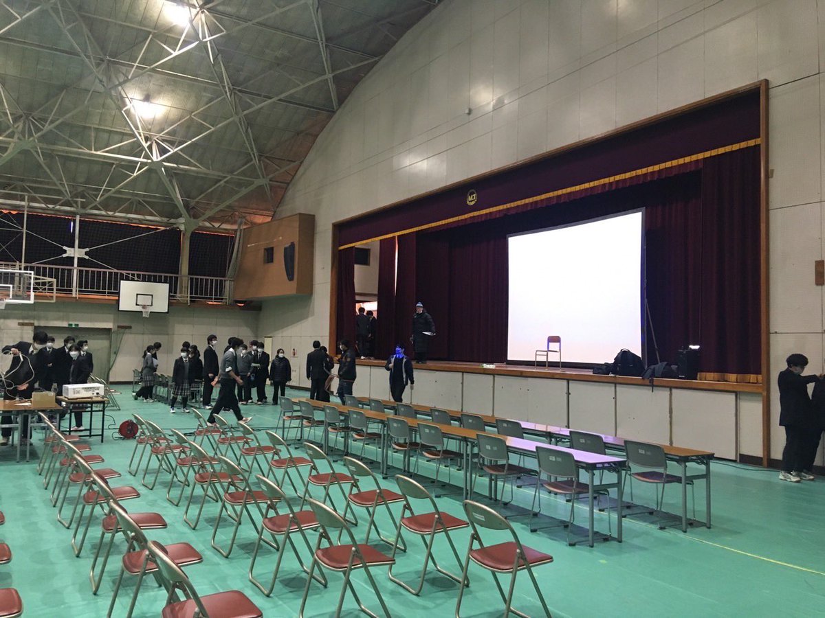 mirai_ADM's tweet photo. 昨日、未来TEDのリハーサルが行われました。本番は明日です！発表者の方々はどんな探究をこれまでしてきたのでしょうか！？
皆さんの堂々とした素晴らしい発表を楽しみましょう！ https://t.co/eFogMBh9Av
