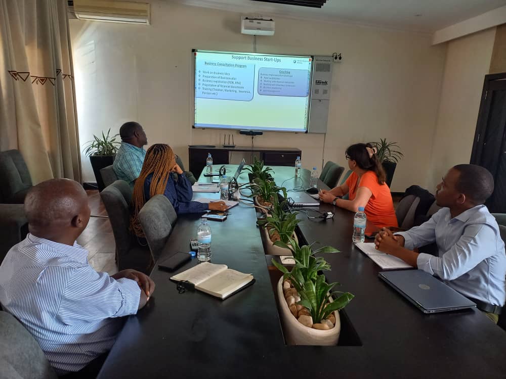 Imanzi Business Institute tweet media