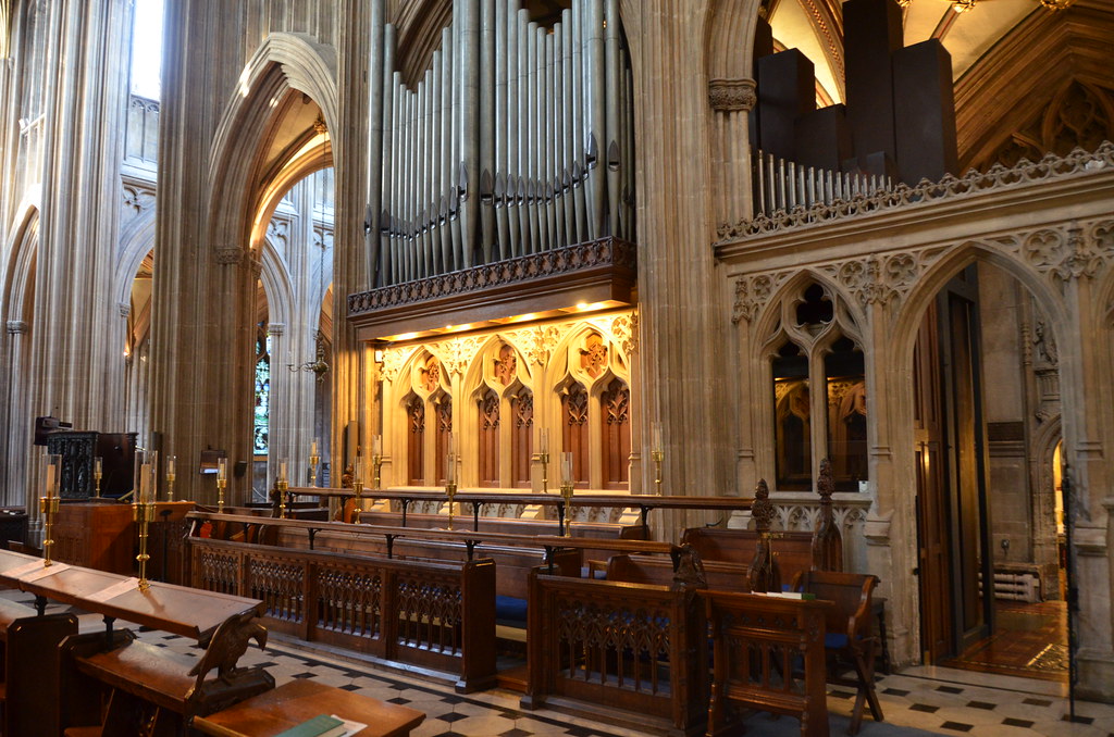 St Mary Redcliffe Church tweet media