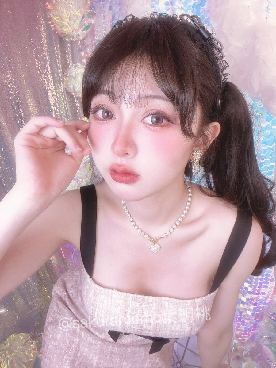 女生的頭髮伸縮自如（不要瞎掰好嗎

情人節拍立得
預約張數比預計好太多了😭
果然是桃不過了
愛桃寶們，謝謝喜歡💕 https://t.co/5fDdjANfTs