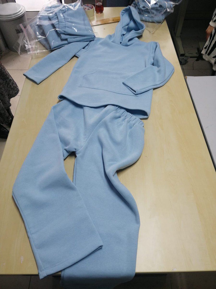 Kilimli Halk Eğitimi Merkezimiz bünyesindeki tüm personelin desteğiyle depremzede vatandaşlarımıza gönderilmek üzere; battaniye, uyku tulumu, eşofman takımı vb ürünlerin üretimi devam etmektedir.
<a href="/Kilimli_HEM/">Kilimli Halk Eğitimi Merkezi</a> <a href="/ZonguldakMEM/">Zonguldak İl Millî Eğitim Müdürlüğü</a> <a href="/Myldz74/">Muzaffer Yıldız</a> <a href="/zuleyhaaldogan/">Züleyha Aldoğan</a> <a href="/tcmeb/">Millî Eğitim Bakanlığı</a> <a href="/prof_mahmutozer/">Mahmut Özer</a>