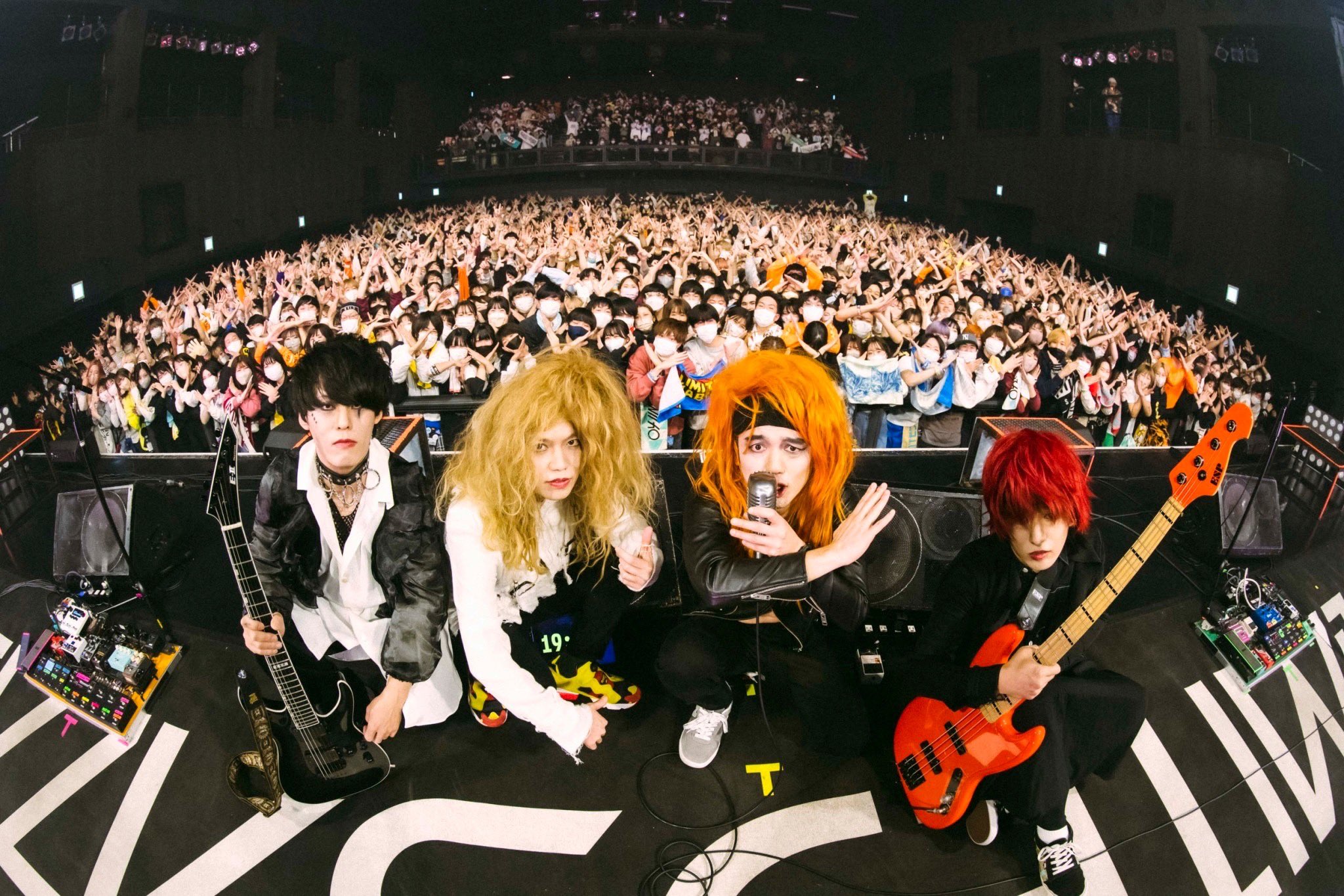 カンニバル・コープス/屍鬼～イーティン・バック・トゥ・ライフ　国内盤 廃盤レア☆カンニバル・コープス/レッド・ビフォー・ブラック 帯