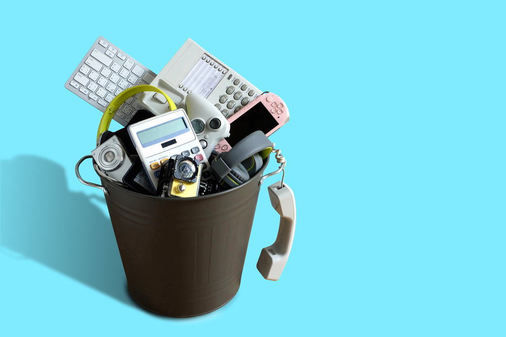 Organisaties worden zich steeds bewuster van het effect dat de toenemende hoeveelheid e-waste op ons klimaat heeft. Wat kan een Third Party Maintenance voor jouw bedrijf betekenen? #ewaste #duurzaam eu1.hubs.ly/H02SHjw0
