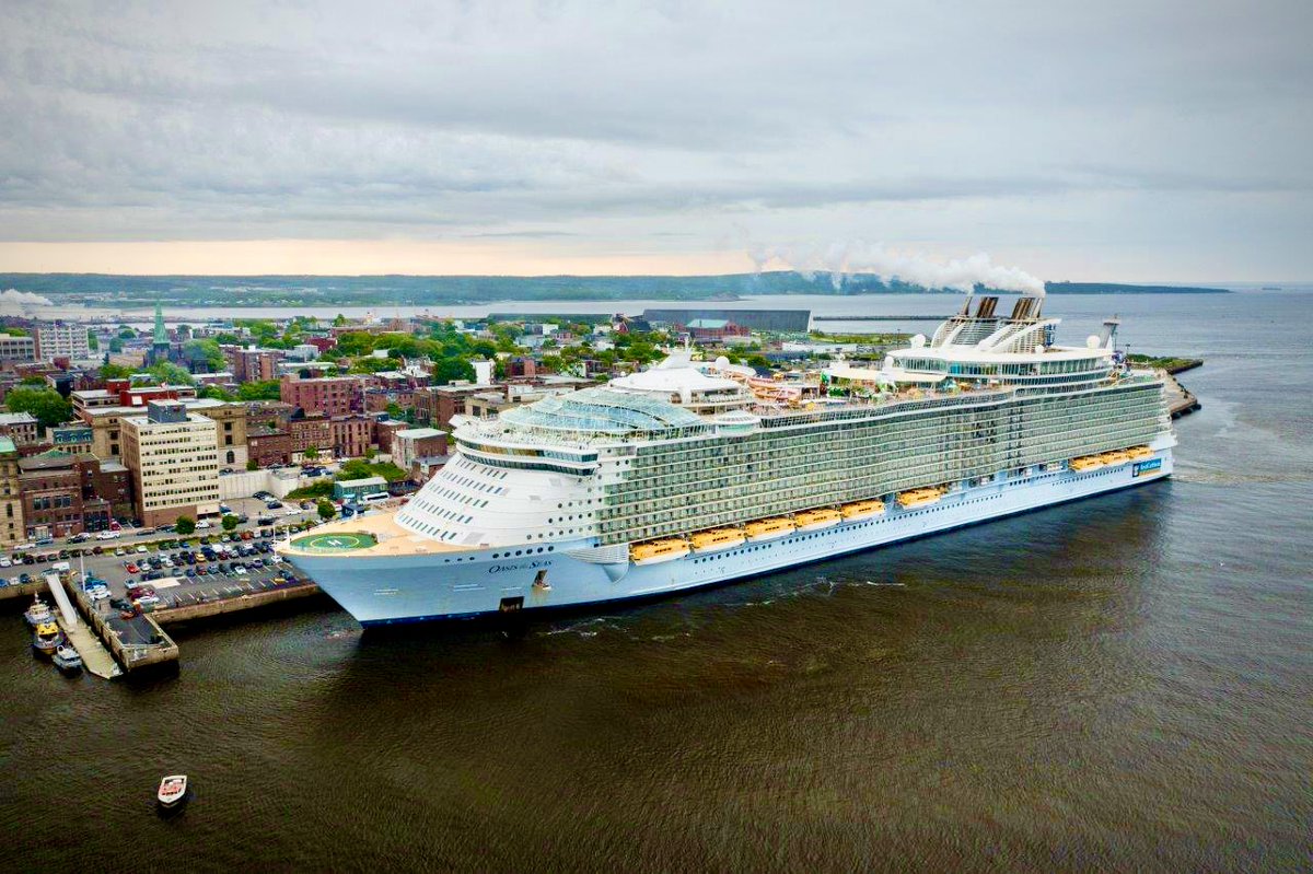 .<a href="/RoyalCaribbean/">Royal Caribbean</a> Oasis of the Seas returns to @portofhalifax and <a href="/PortSaintJohn/">Port Saint John</a> this cruise season!

📍 Saint John, New Brunswick
📷 Cruise to Saint John on the Bay of Fundy - Canada (Facebook)