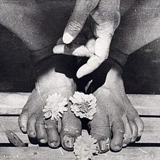 NeemKaroliiBaba's tweet photo. 👏🏻
नमन करूँ इन चरणों में https://t.co/aiWJ7fcMS9