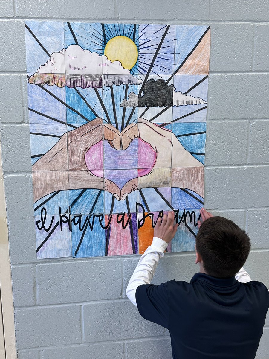 SWAbookreview's tweet photo. There is beauty when we work together. #collaborativeposter via @StudyAllKnight https://t.co/JJr4kB0hm6