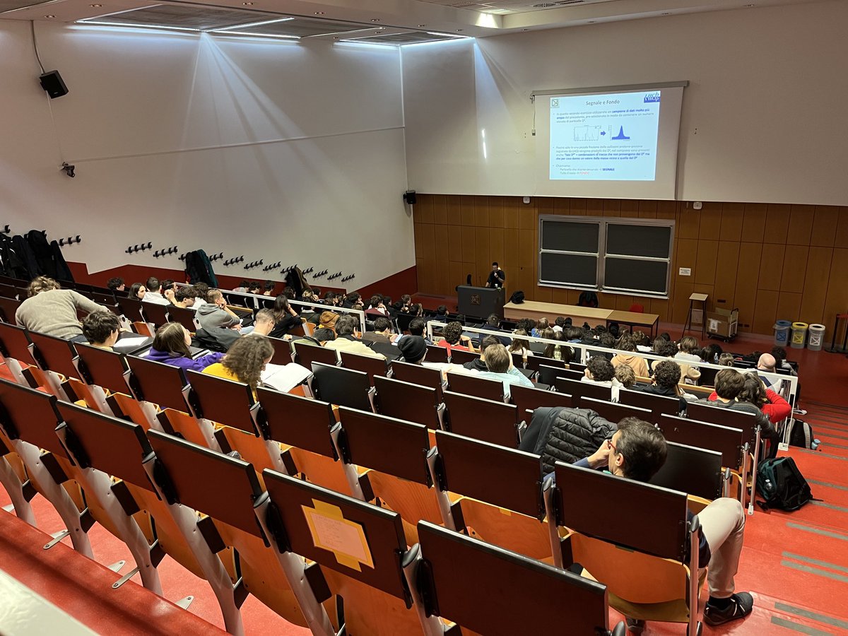 cpviolation's tweet photo. Welcoming >100 high-school students for the ⁦@IppogOrg⁩ ⁦international Masterclass on ⁦@LHCbExperiment⁩ data at ⁦@unimib⁩ ⁦in collaboration with @INFN_⁩ https://t.co/PZM4fTWdAl