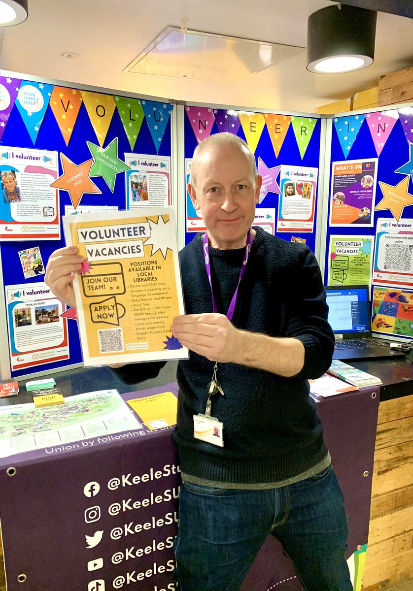 K8ENICS's tweet photo. Back at @KeeleSUv with @StaffsLibraries @amesbury2 signing up volunteers using the online applications and linking to local community groups too! @StaffordshireCC @CatherineMann_ @NatashaMoody82 @MaryhillCC https://t.co/psX8eJG9MJ