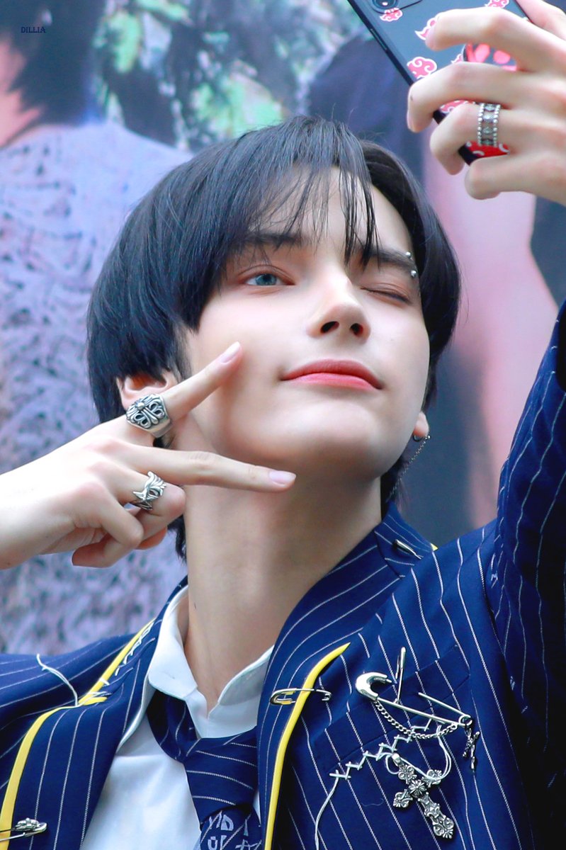 230203 휴닝카이 코엑스 공개팬싸 
#휴닝카이 #HUENINGKAI
#투모로우바이투게더 
#TOMORROW_X_TOGETHER