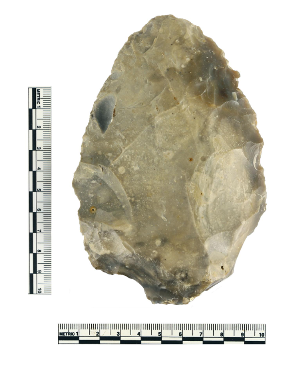 wessexarch's tweet photo. Discover the fascinating archaeology revealed through the British Marine Aggregate Protocol in this StoryMap:🔗https://t.co/GAQykH1S6R. 

The finds help us understand how people used the landscape thousands of years ago. 

Huge thanks to #BMAPA @HistoricEngland  @TheCrownEstate https://t.co/qN1SlhQCLy