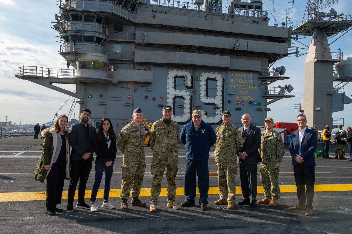 DK_DefenseAtt's tweet image. Thank you @USNavy, @US2ndFleet, @pooh_campagna and crew for showing us USS Dwight D. Eisenhower as part of our excursion to the world’s largest naval base, Norfolk. This is SEA POWER!
#MightyIKE #WeLikeIKE @forsvaretdk 
📸@TheCVN69