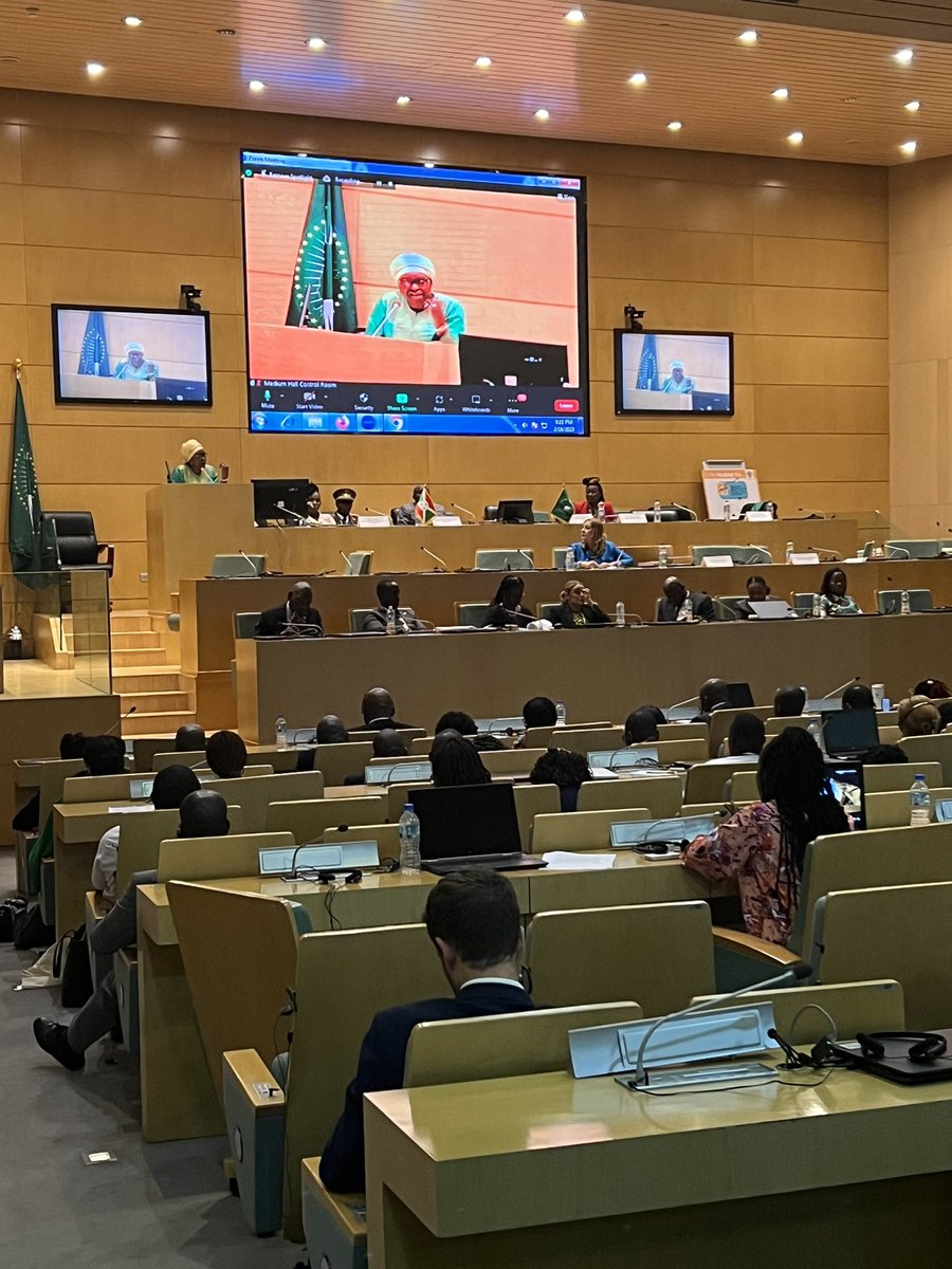 MaheGreat's tweet photo. It was an honor and privilege to be among the invited youths of  #YouthAtTheTable at the 1st AU Youth Town Hall Meeting as we continue to advocate for the ratification of the African Youth Charter &amp; Article 11(b)
#africayouthled AU Youth Envoy 
Lets make Mama Africa Great. https://t.co/xWWeqx7uc2