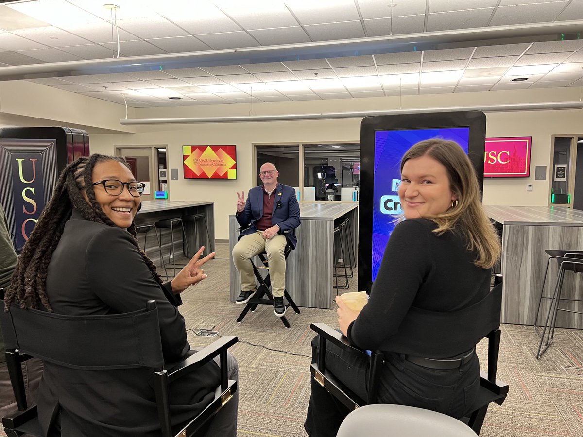 JosiahWay's tweet photo. Heyo! Day 3 of filming at the @USC #DigitalCreativeLab! Today features the one-and-only @thesmoothfactor on-site!
#DanteSpokenHere #DDM #Audinate #DanteDomainManager #highered #edtech #avtweeps #higheredav @Audinate @HowdyitsLex https://t.co/uoVRlnptjx