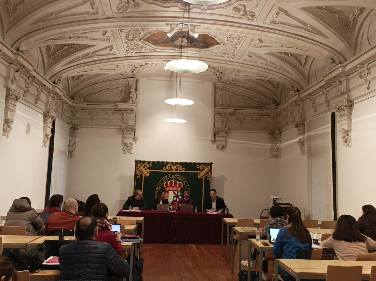 Gracias a Vicente Martinez de <a href="/GCecap/">Grupo de Entidades Sociales CECAP</a>, Carlos Arango de <a href="/EY_Spain/">EY Spain</a>, Monica Mariscal de <a href="/metro_madrid/">Metro de Madrid</a> y <a href="/flallanam/">Fernando Lallana</a> por participar en la mesa de experiencias de #RSE en el Master Iberoamericano y darnos a conocer <a href="/AsocDIRSE/">DIRSE</a>