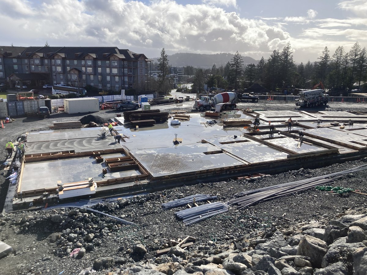 PC Urban tweet media