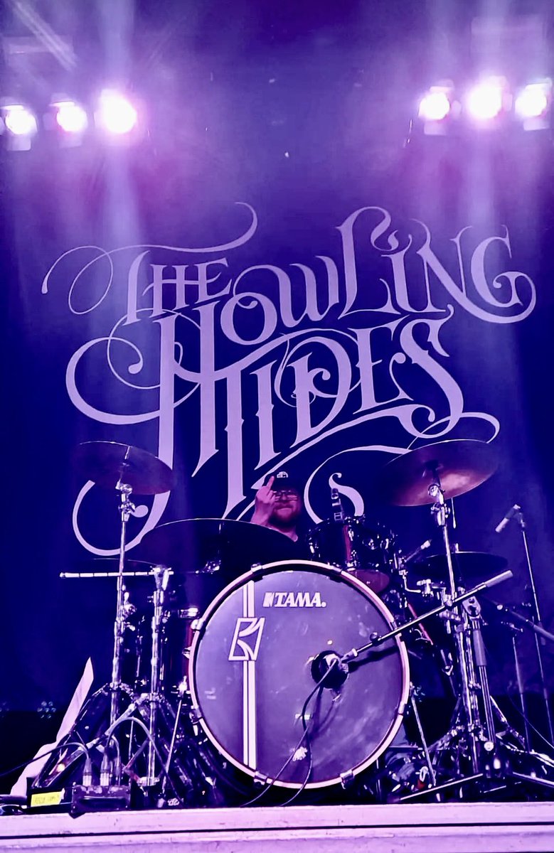 Creative_Trish's tweet image. When the logo you designed takes centre stage along with @StevenHerbert3 

@TheHowlingTides TONIGHT at @rescuerooms #Nottingham 

#shamelessplug 👇

morgancreative.carbonmade.com/projects/72323…