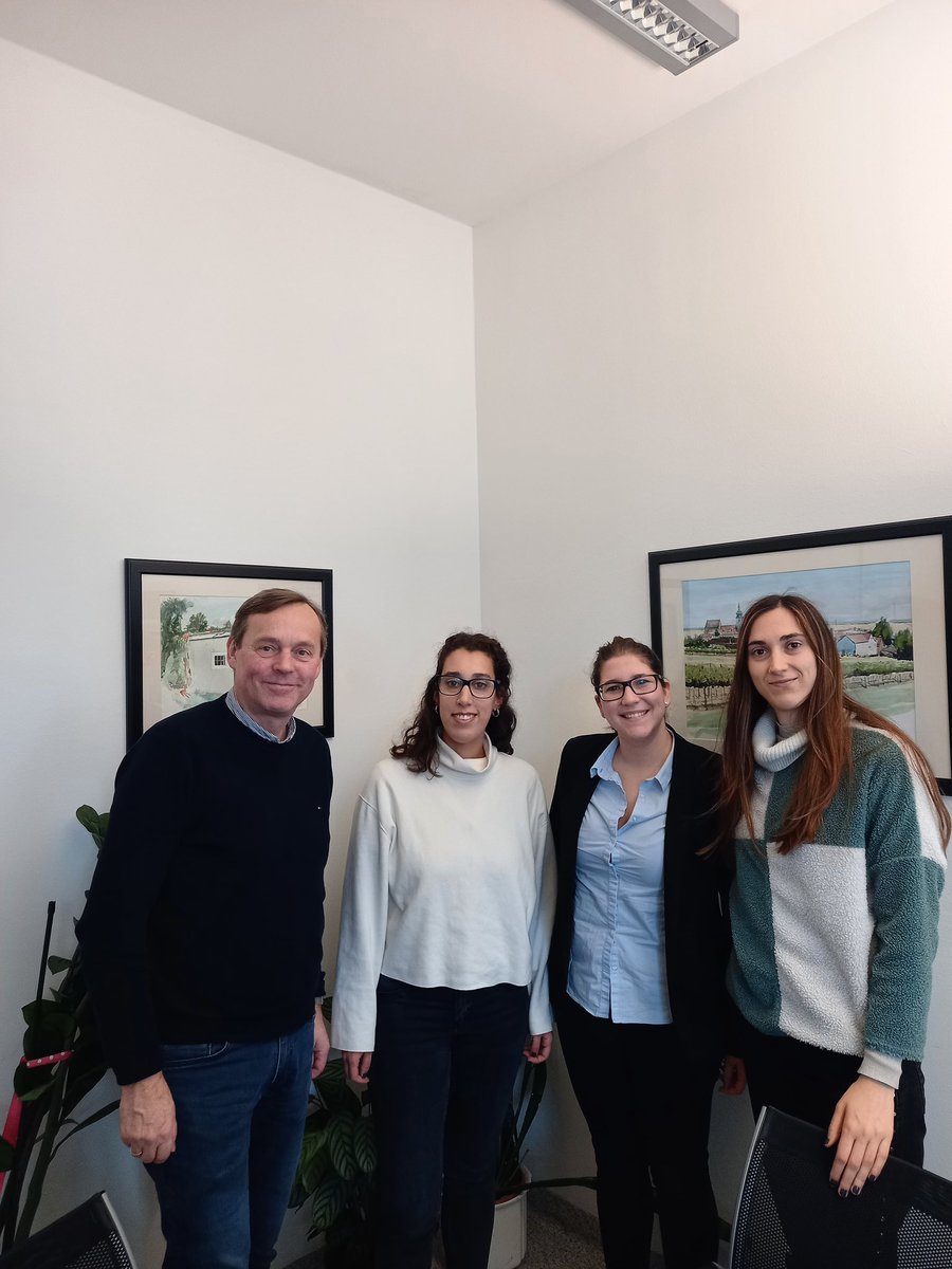 Flor Diaz (@flordiazvazq) on Twitter photo Super excited be spending this week visiting the labs of Prof. Stöckl at <a href="/MedUni_Wien/">MedUni Wien</a> and learning techniques to measure the immune response to our scaffolds
<a href="/Boccaccini_Lab/">Biomaterials_Erlangen</a> <a href="/P4Fit/">P4_FIT</a> Super excited be spending this week visiting the labs of Prof. Stöckl at <a href="/MedUni_Wien/">MedUni Wien</a> and learning techniques to measure the immune response to our scaffolds
<a href="/Boccaccini_Lab/">Biomaterials_Erlangen</a> <a href="/P4Fit/">P4_FIT</a>