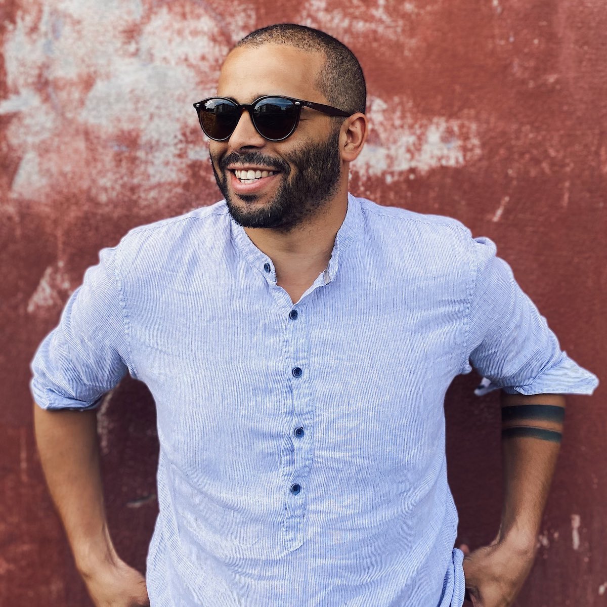 A very warm welcome to Braxton to York Artists for his worldwide bookings 🙌🏻