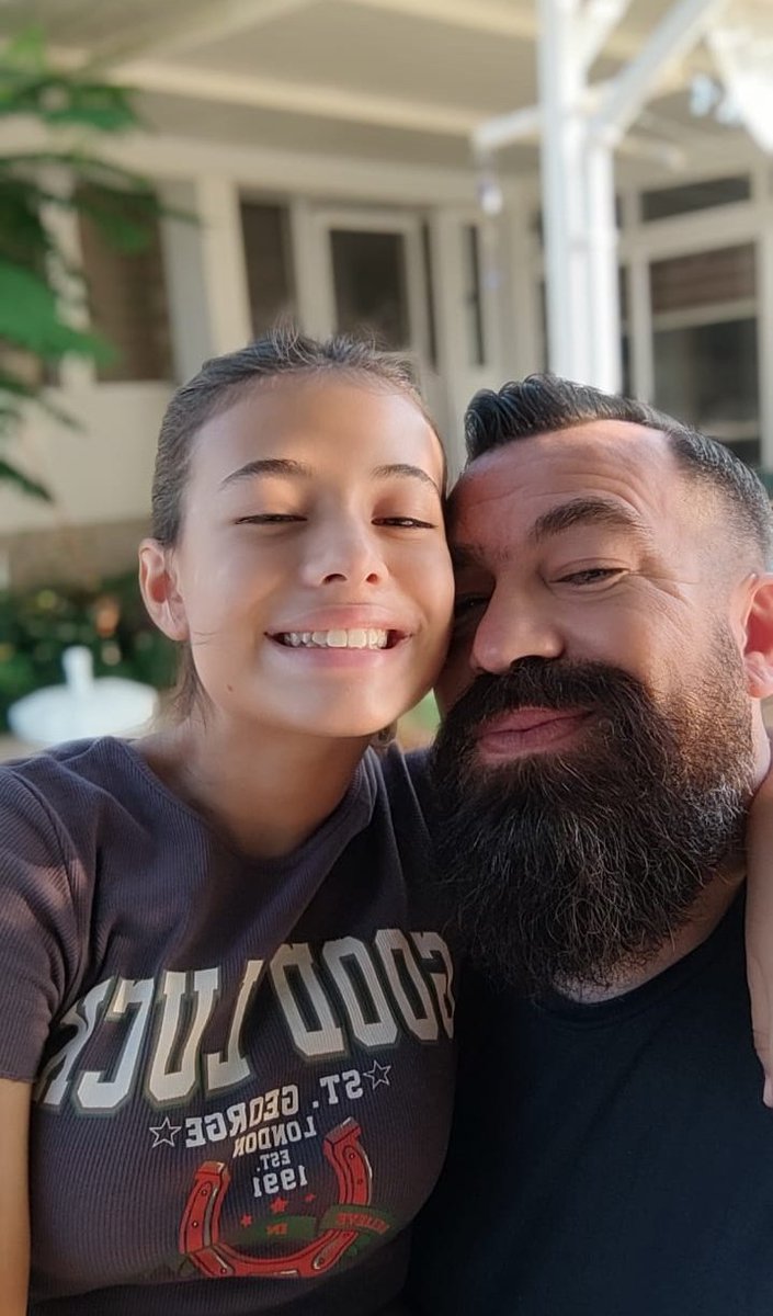 Gülüşlerimizi çalan #isiaskatilleriyargılansın