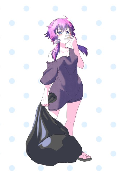 人妻ゆかりさん爆乳戦隊に放り込まれた痩せ型人妻タバコを吸ってるのは性癖。ゴミ捨て場でタバコを吸うヤニカス性的な視線で見られているのを分かった上で、この格好で出てくる旦那は音楽系の仕事で知り合ったらしい 