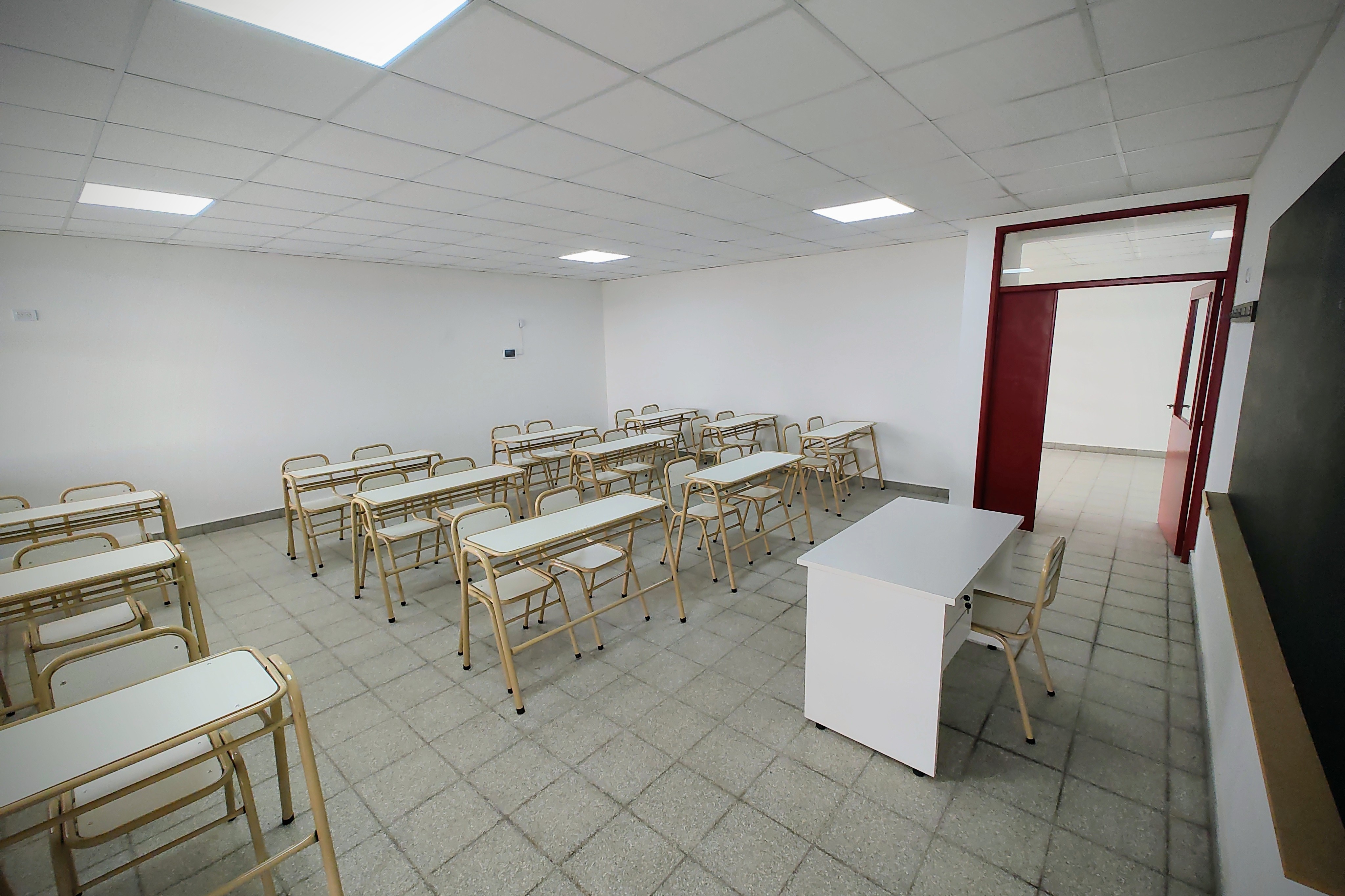 Kicillof inauguró el nuevo edificio de la Escuela Agraria N°1 de Chivilcoy