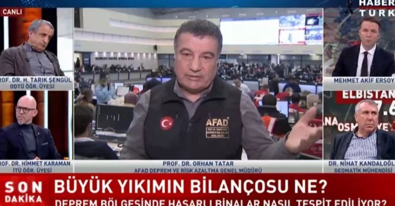 odatv's tweet photo. 💥| AFAD açıkladı: Umutlar tükendi

💥| "Canlı olan enkaz kalmadı. Ölenlerin olduğu enkazlara dokunulmadı. Onlar da da ölenlerin çıkarılması ve enkaz kaldırma başladı."