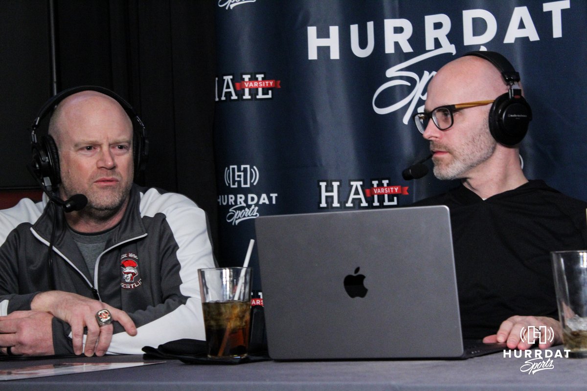 HurrdatSports's tweet photo. It's Nebraska State Wrestling time in Omaha‼️

If you missed the live #MikeChuck podcast show last night previewing all the high school wrestling action this weekend, catch it all here: 

🍎https://t.co/8C1Xl9uirz
🟢https://t.co/gf9WXykzez
🖥https://t.co/IRFmWafozh

#MikeChuck 🤼‍♀️🤼