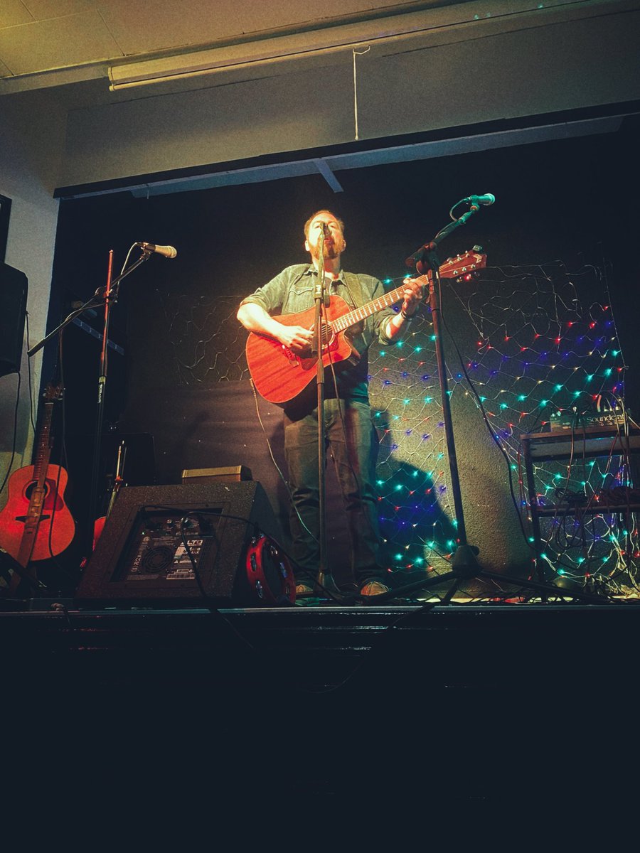 DolanSings's tweet photo. Not played any songs out in a while. Last minute stand in set last night was loads of fun, I should really get out more. https://t.co/RkevzdIufB