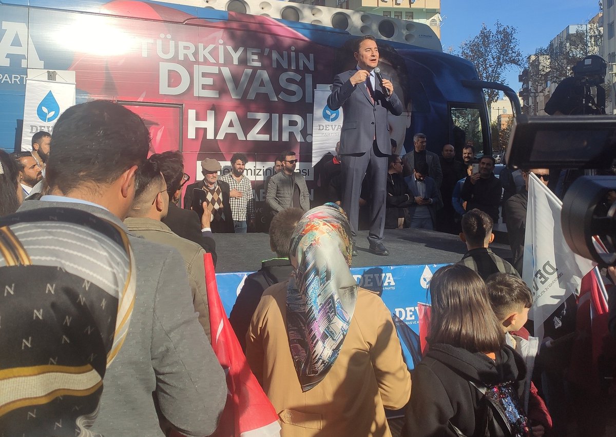 #çadirlarnerede <a href="/alibabacan/">Ali Babacan</a> <a href="/alikarakan27/">Ali Karakan</a> <a href="/avertugrulkaya/">Ertuğrul Kaya</a> <a href="/barisbayhn/">Barış Bayhan</a> <a href="/GaziantepDeva/">Gazişehir</a> <a href="/mehmetbudak20/">Av.Mehmet Budak</a> @av_ugurtekinalp <a href="/avidrissahin/">Av. İdris Şahin</a> <a href="/emin_ekmen/">Mehmet Emin Ekmen</a>