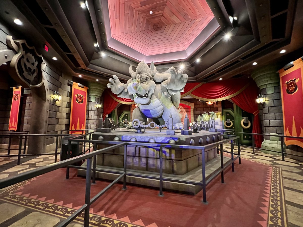 Attractions 360° on Twitter: