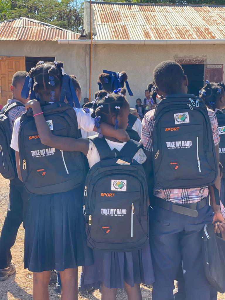 <a href="/ORRAH10/">ORRAH-HAITI</a> souhaite implanter des #espaceamis au niveau de ses zones d'intervention. Pour limiter l'enrollement des #enfants dans les #groupesarmés.Appel à #financement  <a href="/UNICEFHaiti/">UNICEF Haiti</a> ,<a href="/usaidhaiti/">USAID HAITI</a>, <a href="/undphaiti/">PNUD Haïti</a> ,<a href="/BINUH_UN/">BINUH</a>.