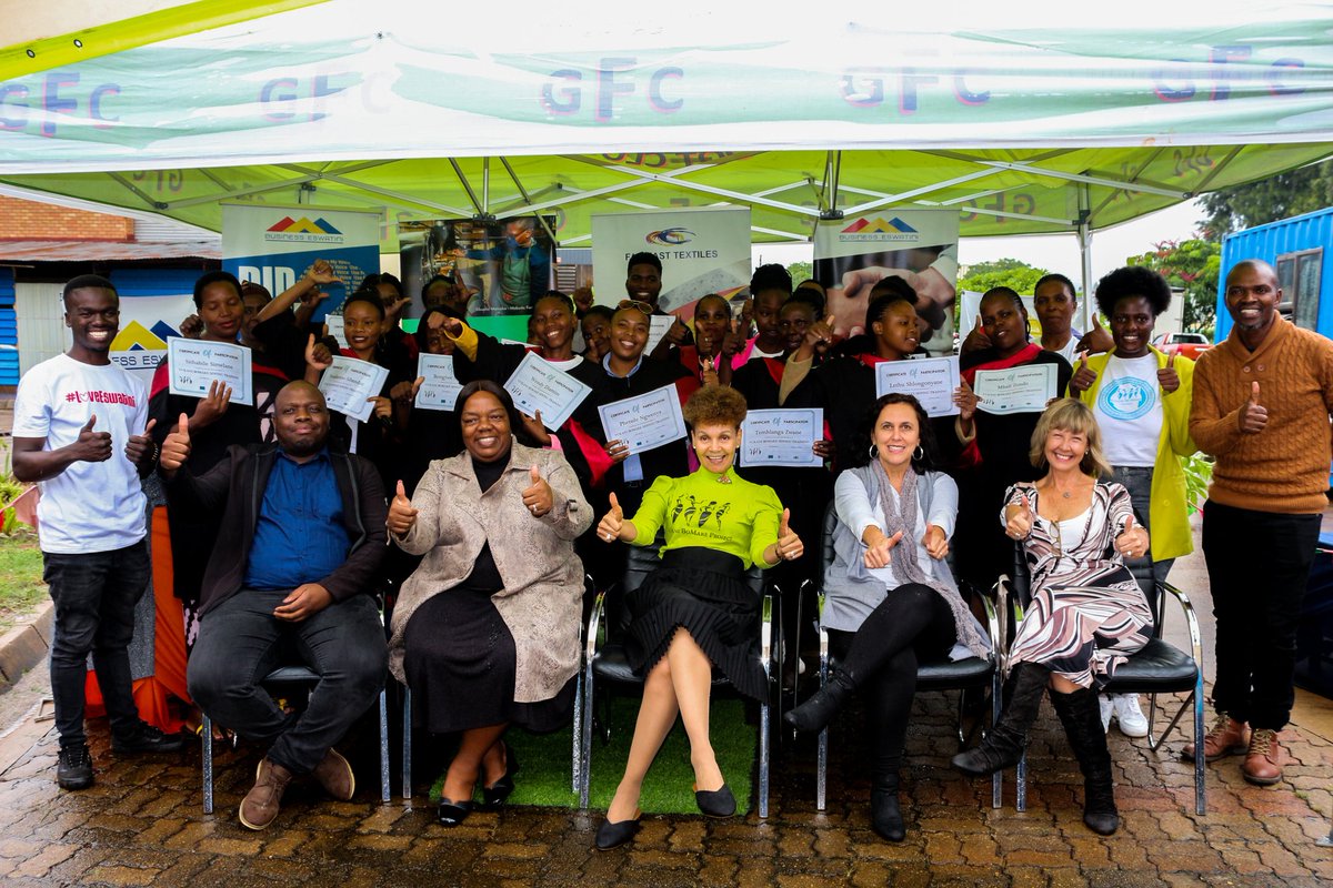 VukaniBoMake's tweet photo. Last week, 16 trainees from Ezulwini graduated from the Vukani BoMake Project training at Far East Textiles. 

The initiative is supported by the International Trade Centre through the European Union funded "Support to Job Creation" Project. https://t.co/tDS72VGfz3