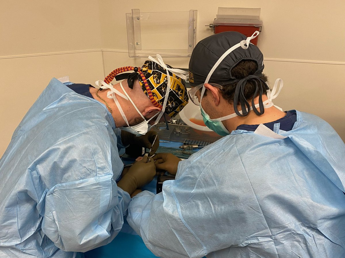 Clayton Nuelle, MD, FAAOS tweet media