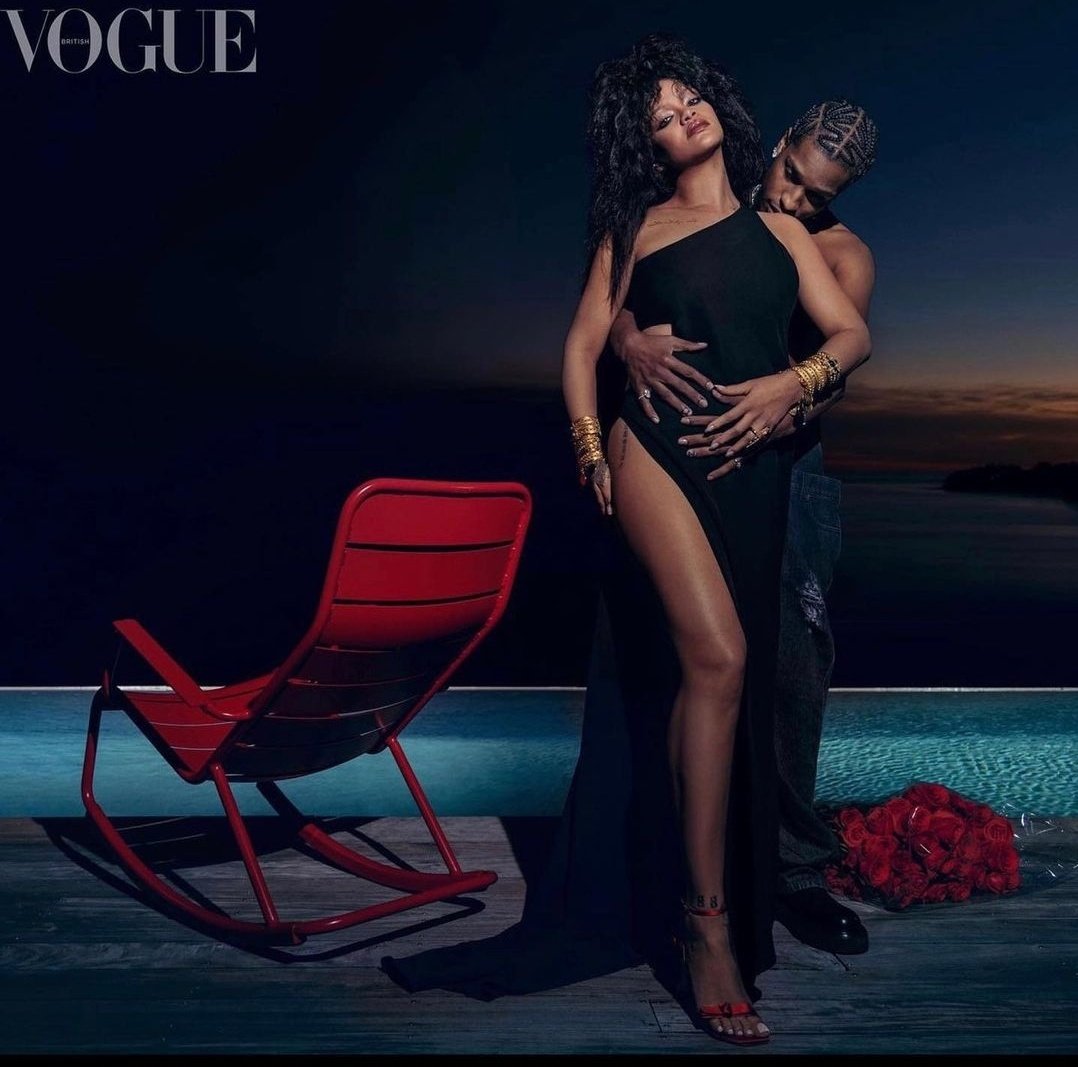 GiselaTunon's tweet image. La relación de Rihanna con el padre de sus hijos, quien aparenta ser un hombre con una masculinidad sana a quien no le molesta que su mujer brille y sea fuerte, me parece que es todo lo que está bien en una pareja.
#Amor #SinComplejos #Bellos #Respeto #Apoyo