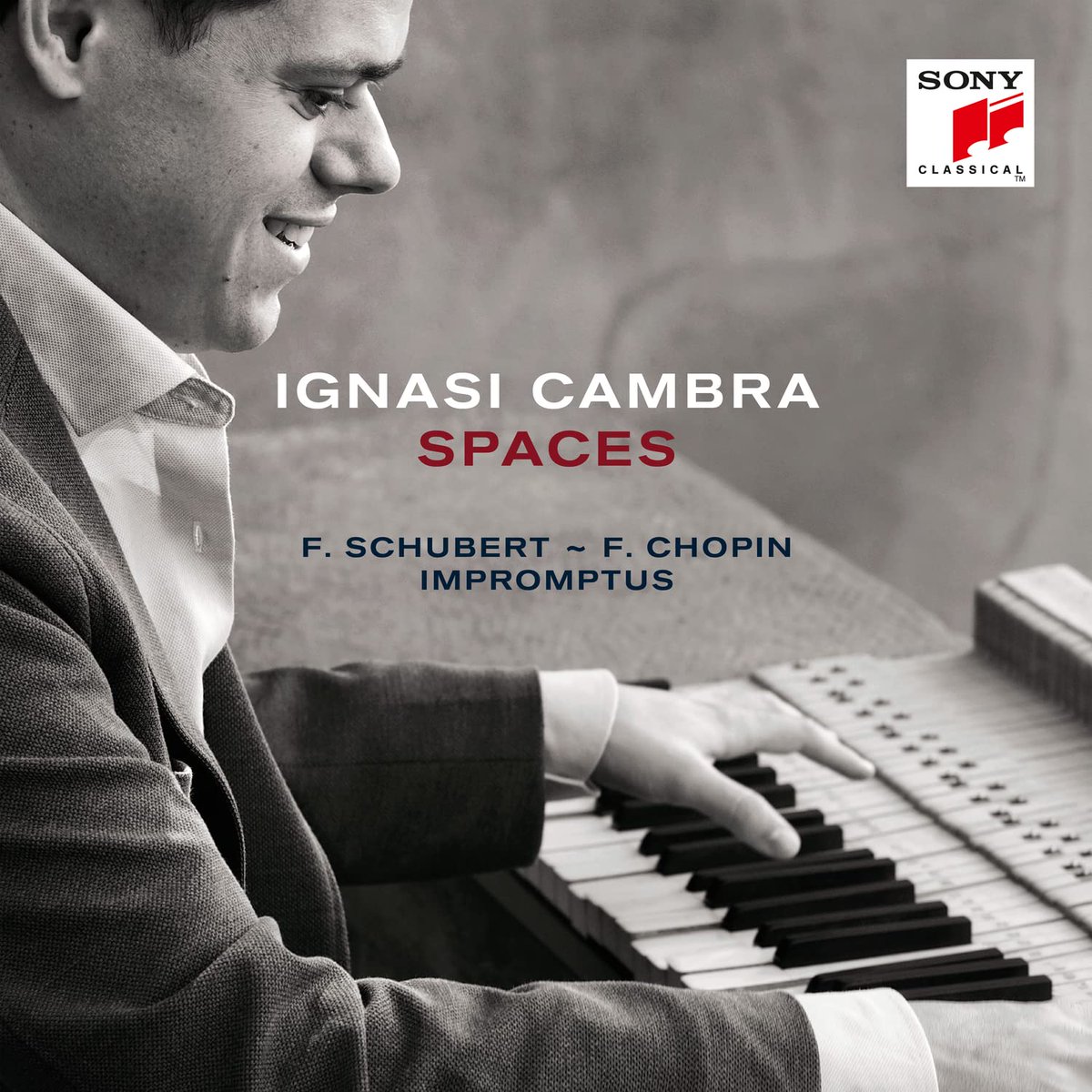 Discos: <a href="/ignasicambra/">Ignasi Cambra</a> presenta "Spaces", su primer disco en <a href="/SonyClassicalES/">Sony Classical Spain</a>, con Schubert y Chopin.
plateamagazine.com/discos/14621-i…