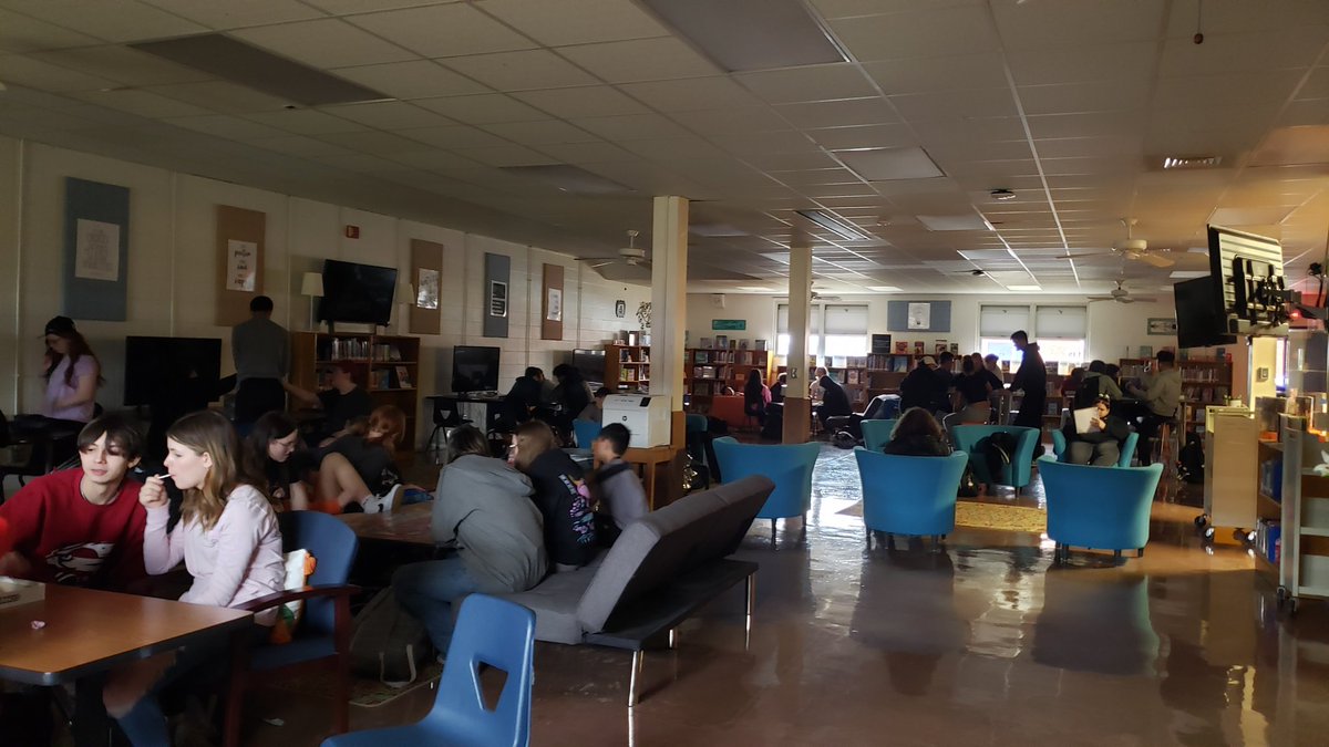 Library_PVMS's tweet image. When the lights go out and the gym has no windows, you invite all 54 8th graders to the library! We saw magic today as students read, played board games and unplugged! #spslib #spsreads #unplugged