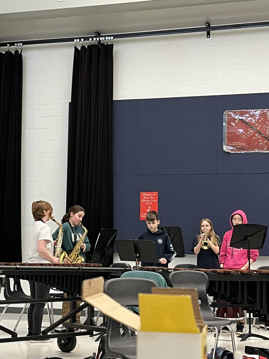 ParkerBands's tweet photo. Chamber music day is so much fun that 15 7th graders joined my 6th grade at lunch to help! #bandkidsrule #mentoring #programpride https://t.co/NkeXGvA7NK