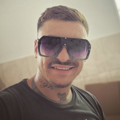 conor_boy1's tweet photo. #ImagineProfilNouă https://t.co/pkwOHk033e