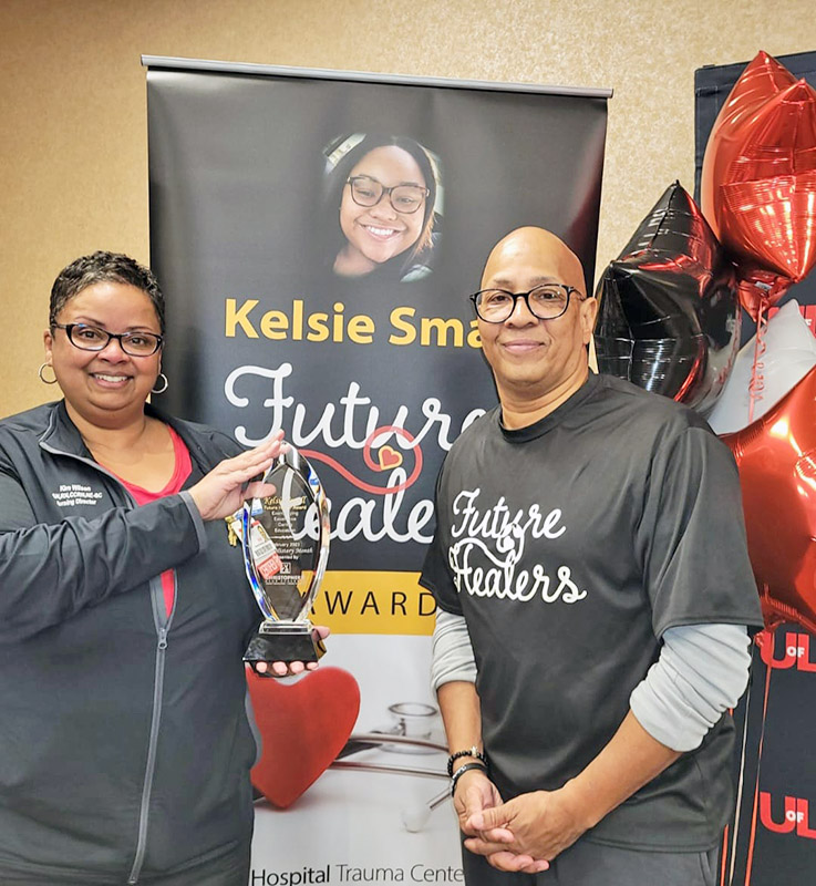 2xGameChangers's tweet photo. Congratulations, Kim Wilson! She is the recipient of the 2023 Kelsie Small “Future Healer” award. She is a Registered Nurse and Director of Critical Care Services at U of L Hospital. #2XGameChangers https://t.co/krxfvcXEat