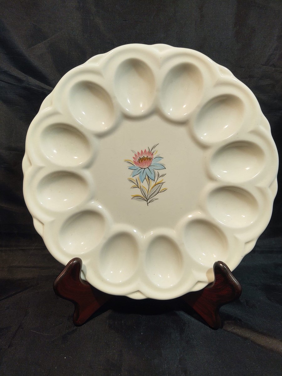 kiss_well's tweet photo. Excited to share the latest addition to my #etsy shop: Fairlane Deviled Egg Plate by Steubenville https://t.co/VYM2WXEnPS #white #plasticfree #fairlane #steubenvillechina #mcm #deviledeggplate #eggserver #familydinners #holidaydinners https://t.co/aR5SmP6d8D