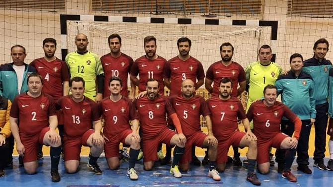 A seleção portuguesa de futsal de padres apurou-se para a final do Europeu do clero 👏🇵🇹